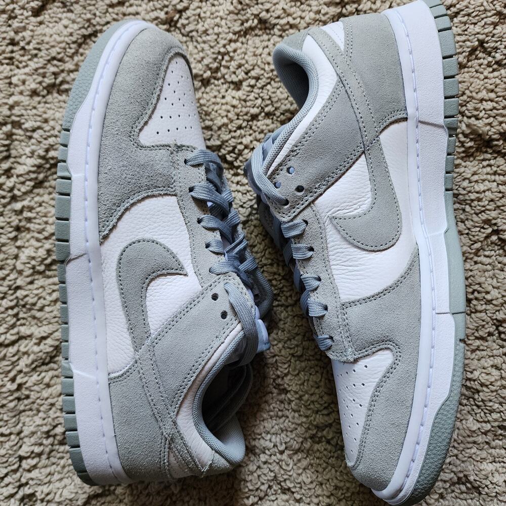 Nike Dunk SE Low Light Pumice Brand New Sz 8.5